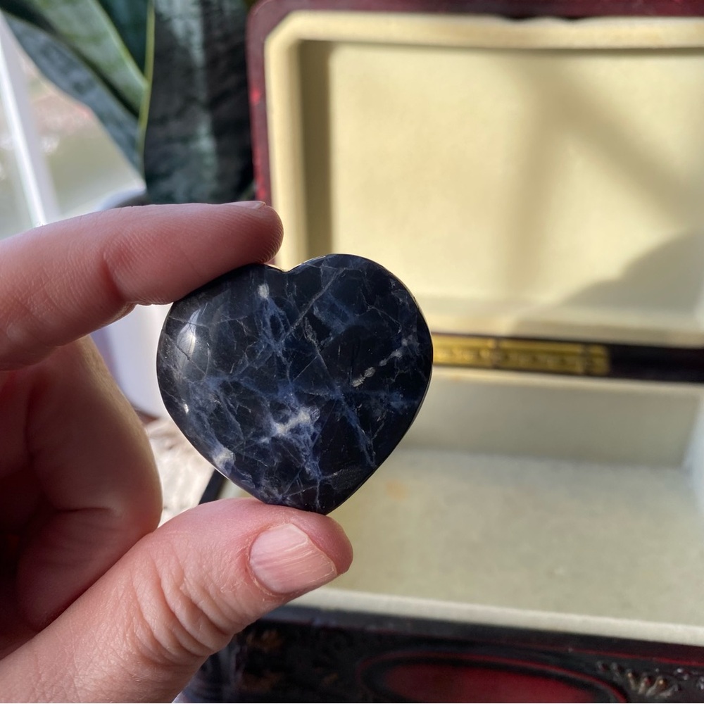 Smith-Waite Tarot Deck with Jewelry Box & Lapis Blue Heart Stone. EUC - Picture 13 of 15